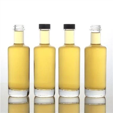 Chai thủy tinh rượu