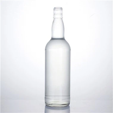 Vodka Chai Thủy Tinh 700 Ml